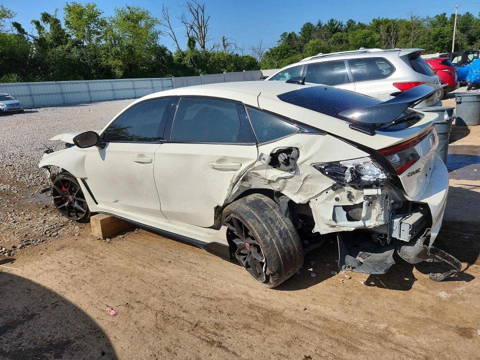 2025 HONDA CIVIC TYPE-R 2