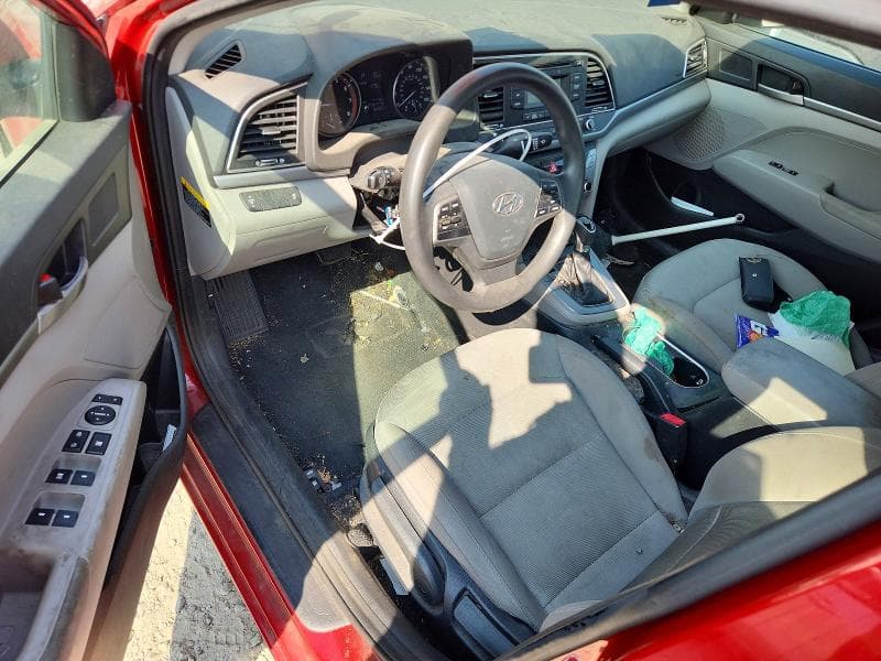 2017 HYUNDAI ELANTRA SE 8