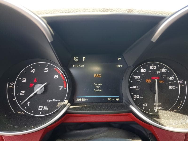 2019 ALFA ROMEO GIULIA 9