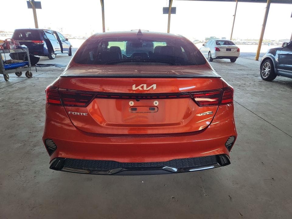 2022 KIA FORTE GT LINE 6