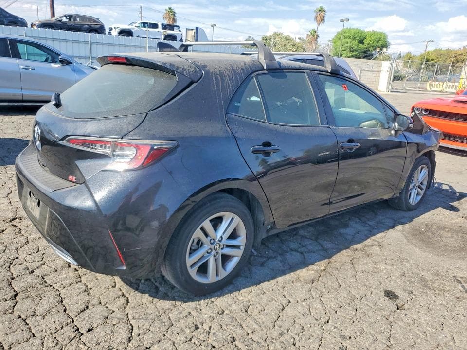 2022 TOYOTA COROLLA HATCHBACK SE 3