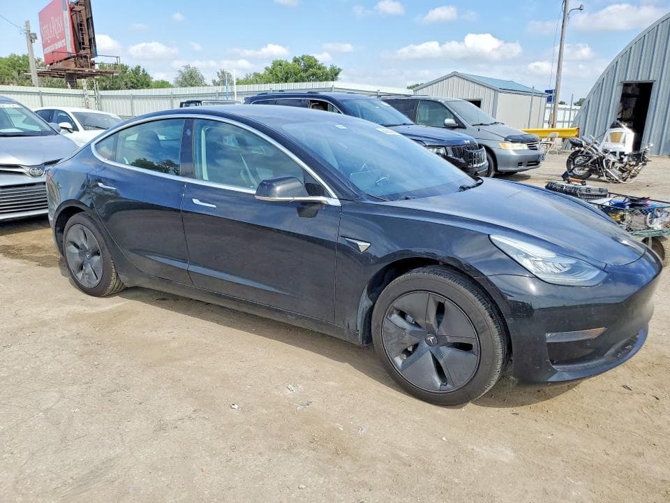 2019 TESLA MODEL 3 4