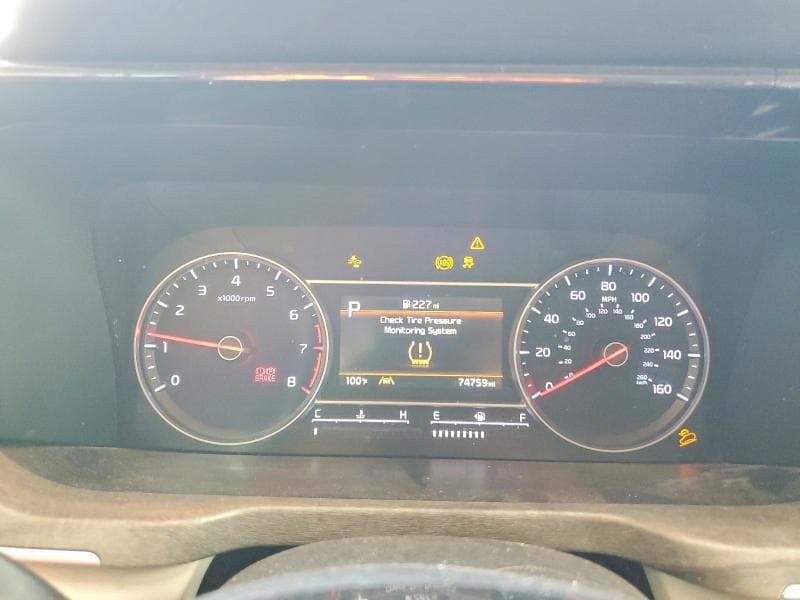 2022 KIA SORENTO S 9