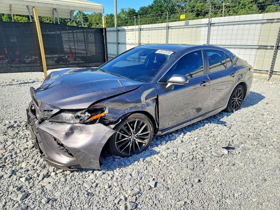 2021 TOYOTA CAMRY SE - 1