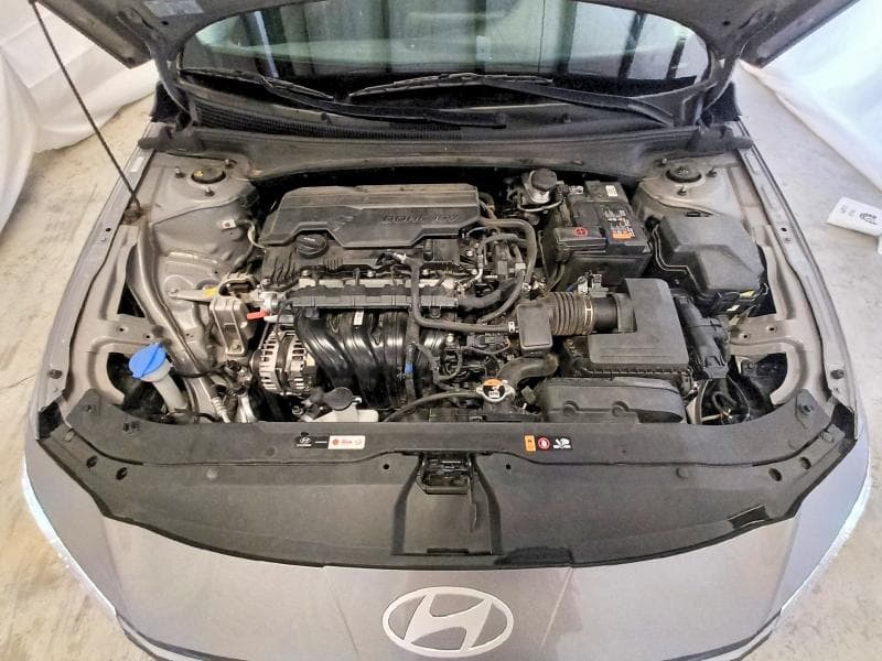 2024 HYUNDAI ELANTRA LIMITED 11