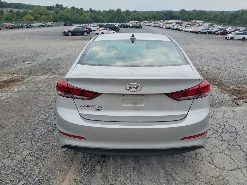 2017 HYUNDAI ELANTRA SE 6