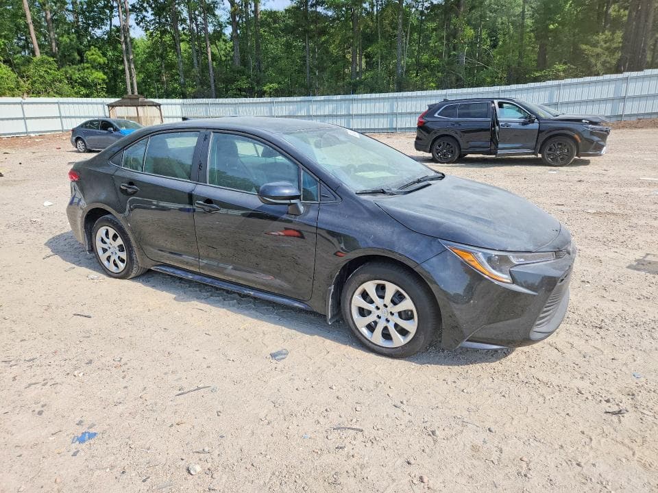 2026 TOYOTA COROLLA LE 4