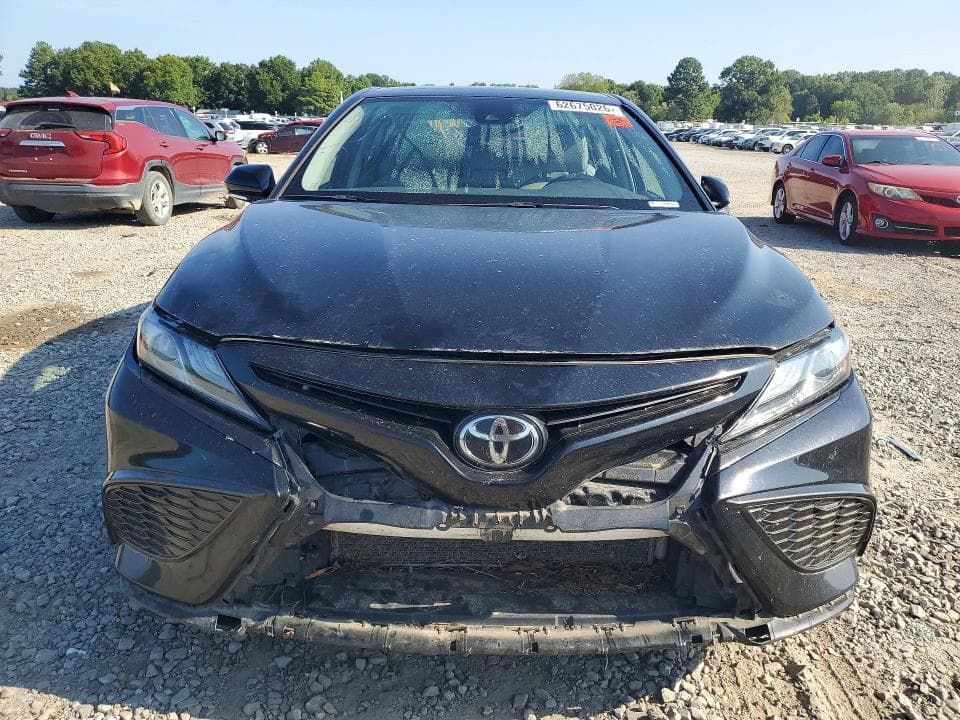 2021 TOYOTA CAMRY XSE 5