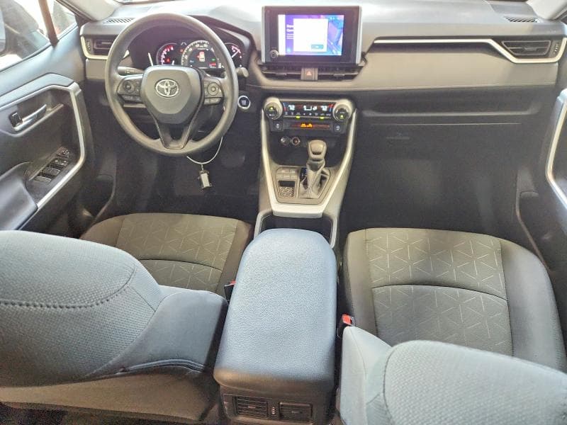 2024 TOYOTA RAV4 XLE 8