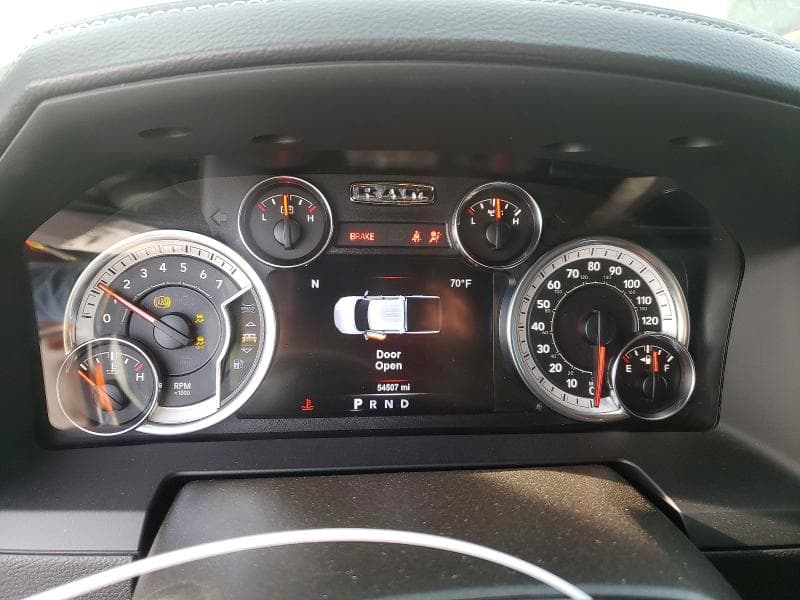 2017 RAM 1500 LARAMIE 9