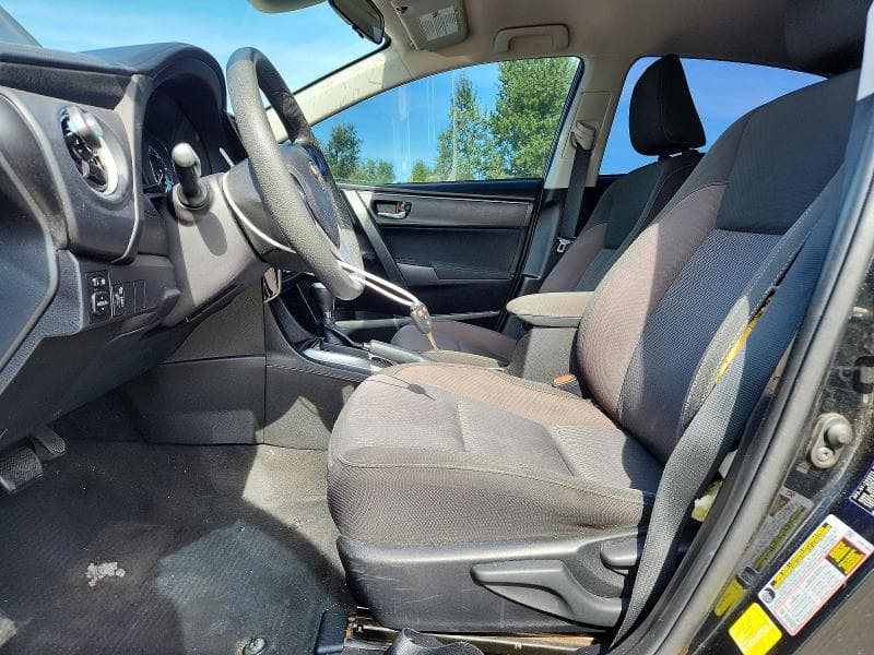 2018 TOYOTA COROLLA LE 7