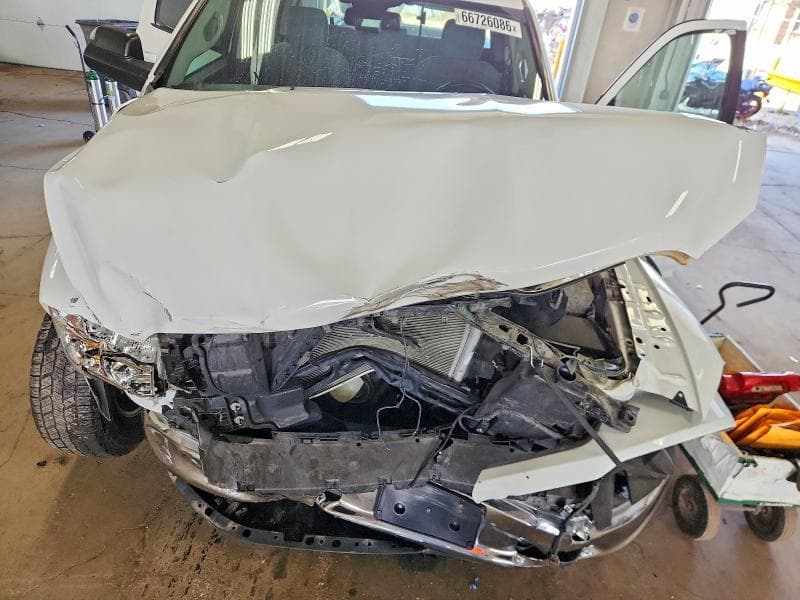 2019 RAM 1500 CLASSIC SLT 11