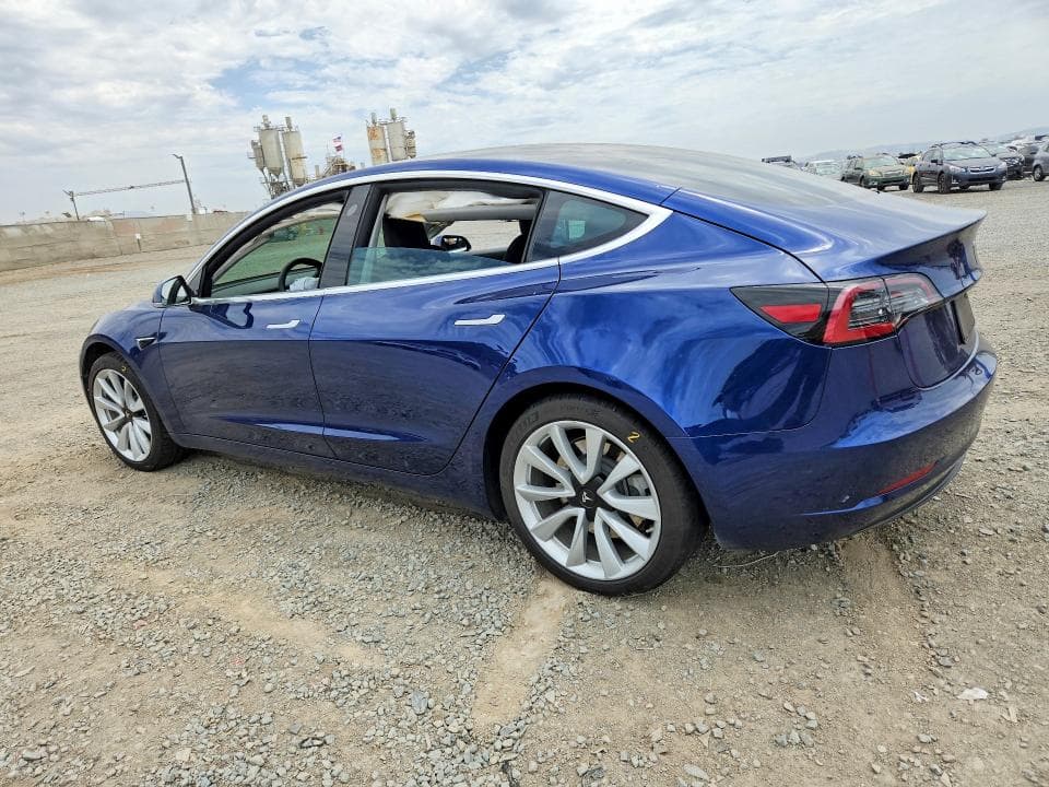 2020 TESLA MODEL 3 2