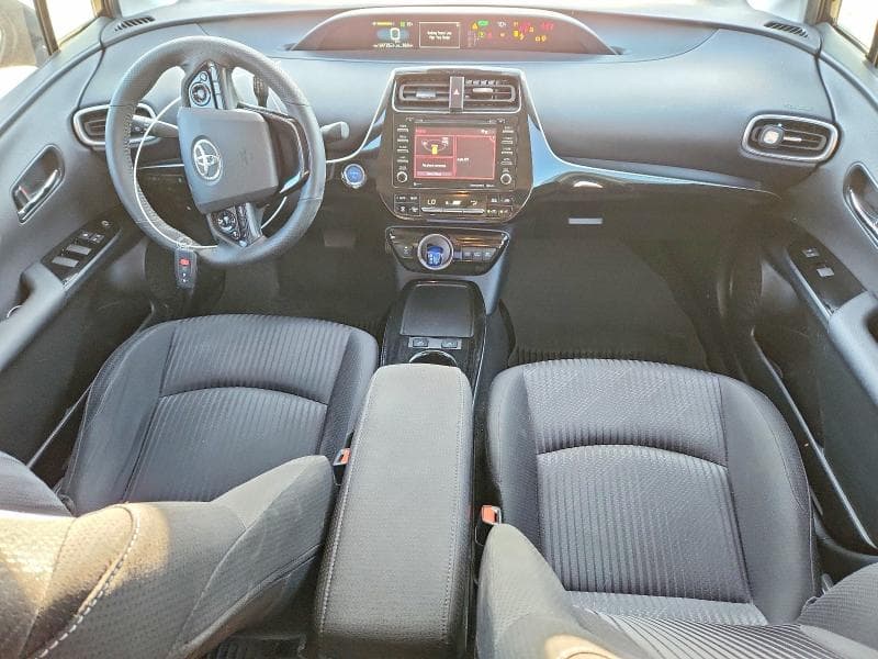 2022 TOYOTA PRIUS PRIME LE 8