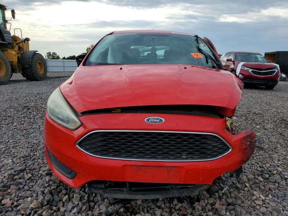 2017 FORD FOCUS SE 5