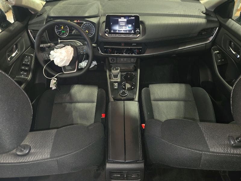 2026 NISSAN ROGUE SV 8