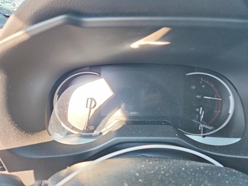 2023 TOYOTA RAV4 XLE PREMIUM 9