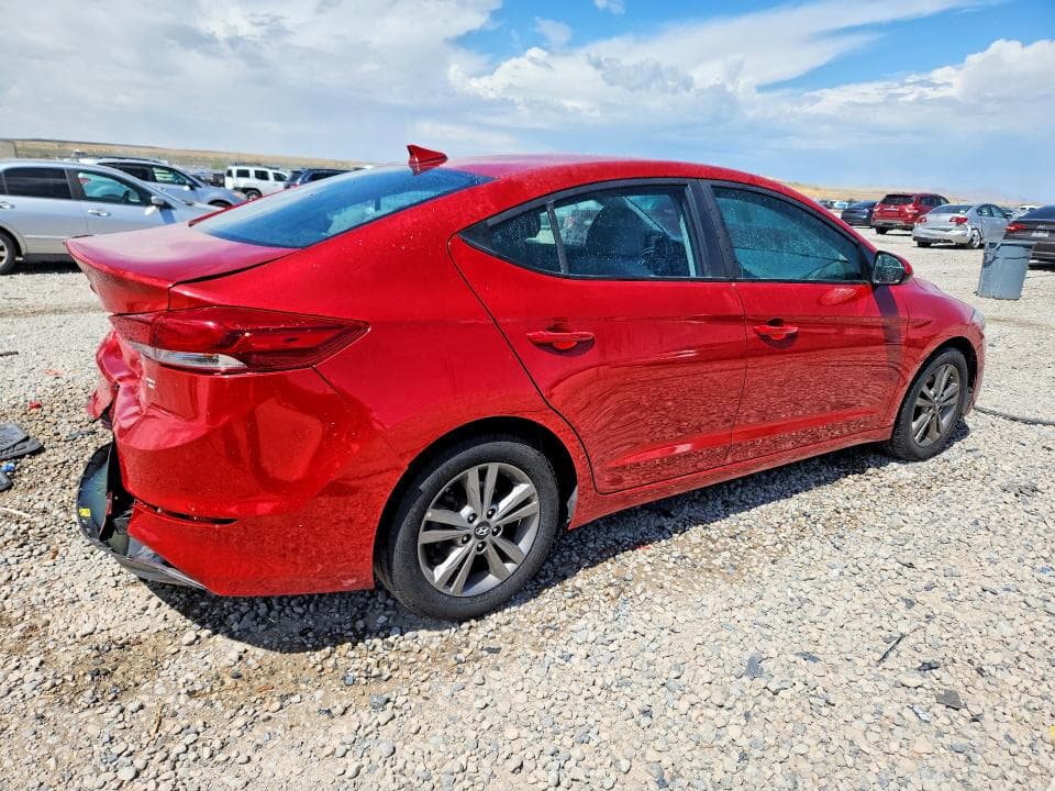 2018 HYUNDAI ELANTRA SEL 3