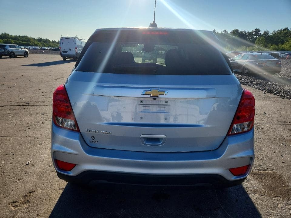 2020 CHEVROLET TRAX LS 6