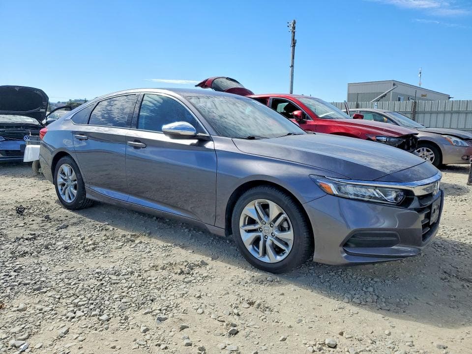 2018 HONDA ACCORD LX 4