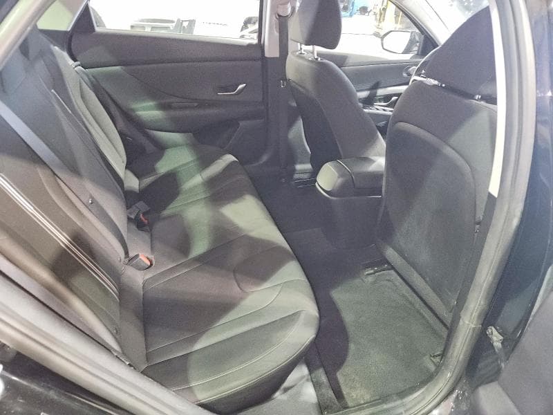 2023 HYUNDAI ELANTRA SEL 10