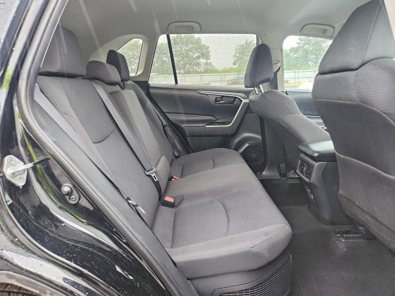 2021 TOYOTA RAV4 LE 11
