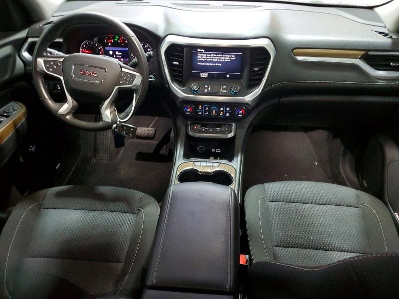 2022 GMC ACADIA SLE 8