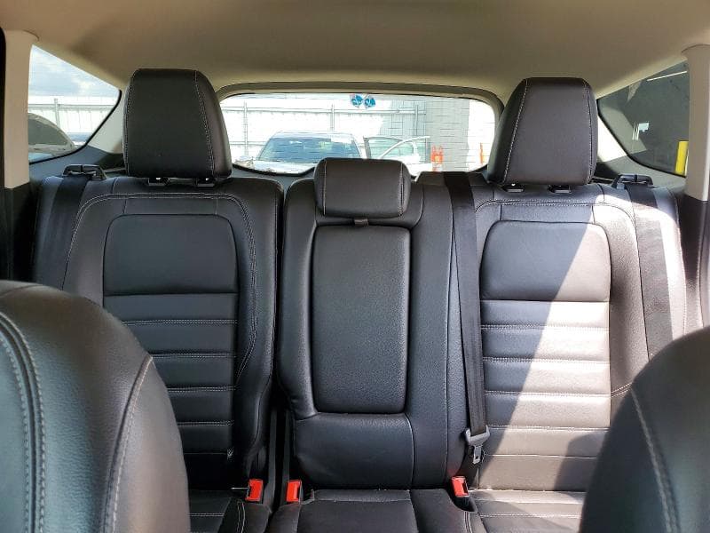 2018 FORD ESCAPE SEL 10