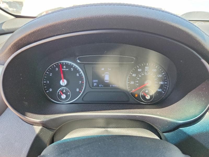 2020 KIA SORENTO S 9