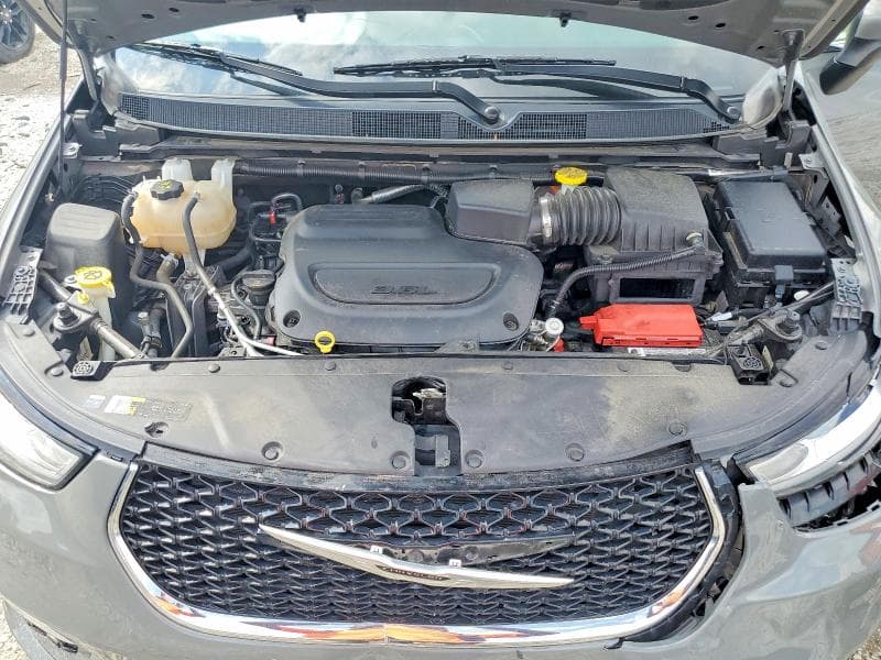 2023 CHRYSLER PACIFICA TOURING L 12