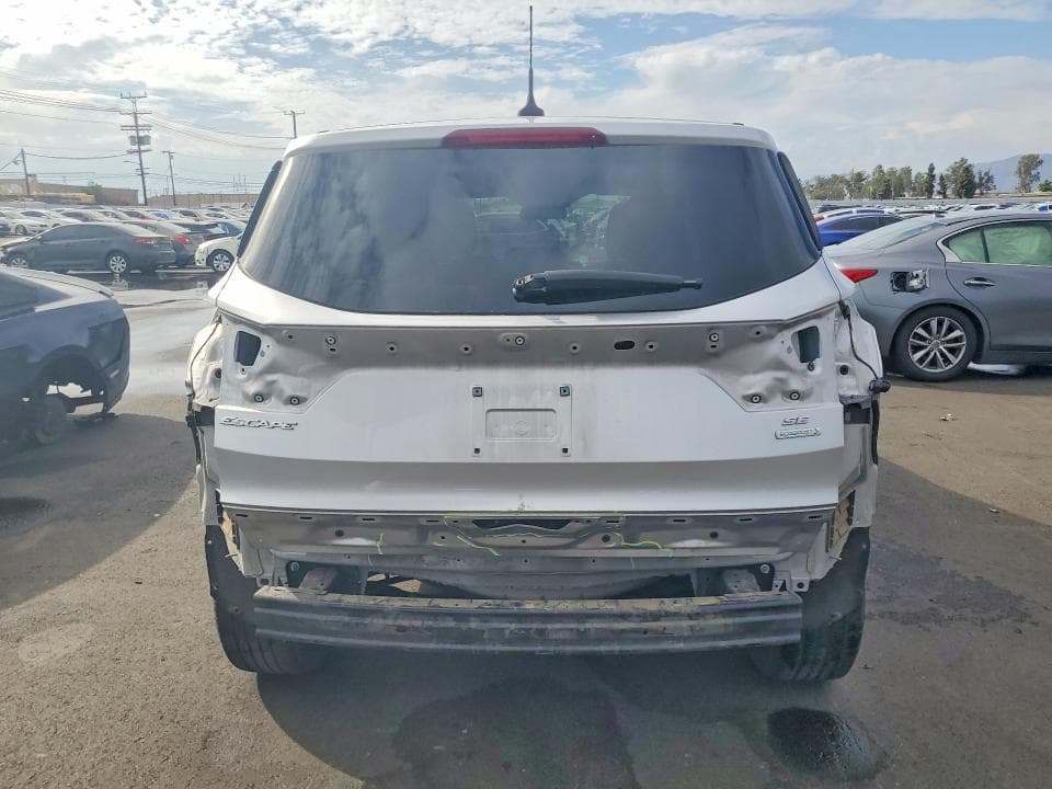 2019 FORD ESCAPE SE 6