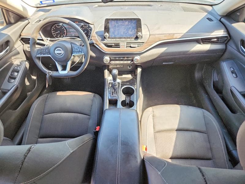 2024 NISSAN ALTIMA SV 8