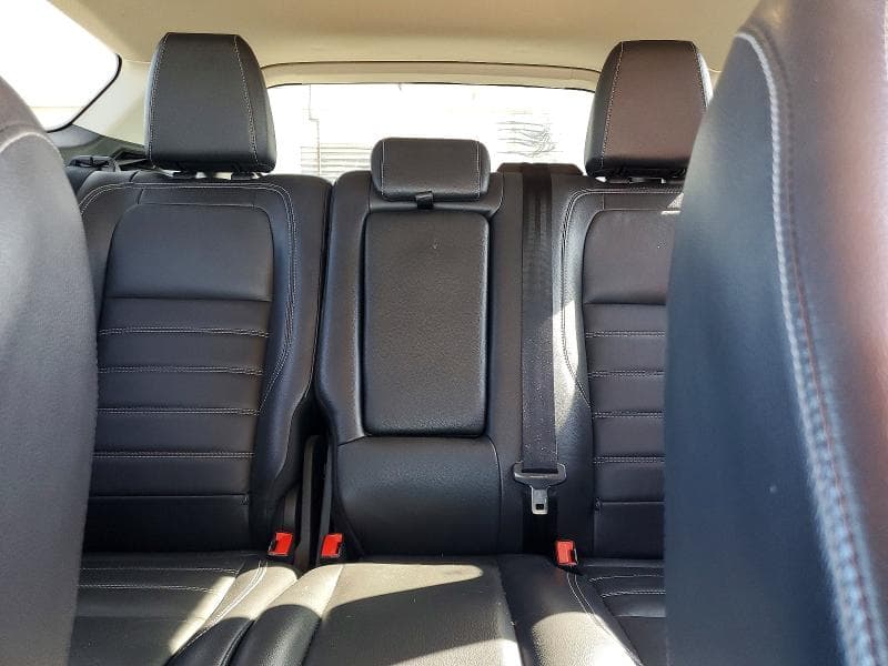 2018 FORD ESCAPE SEL 10