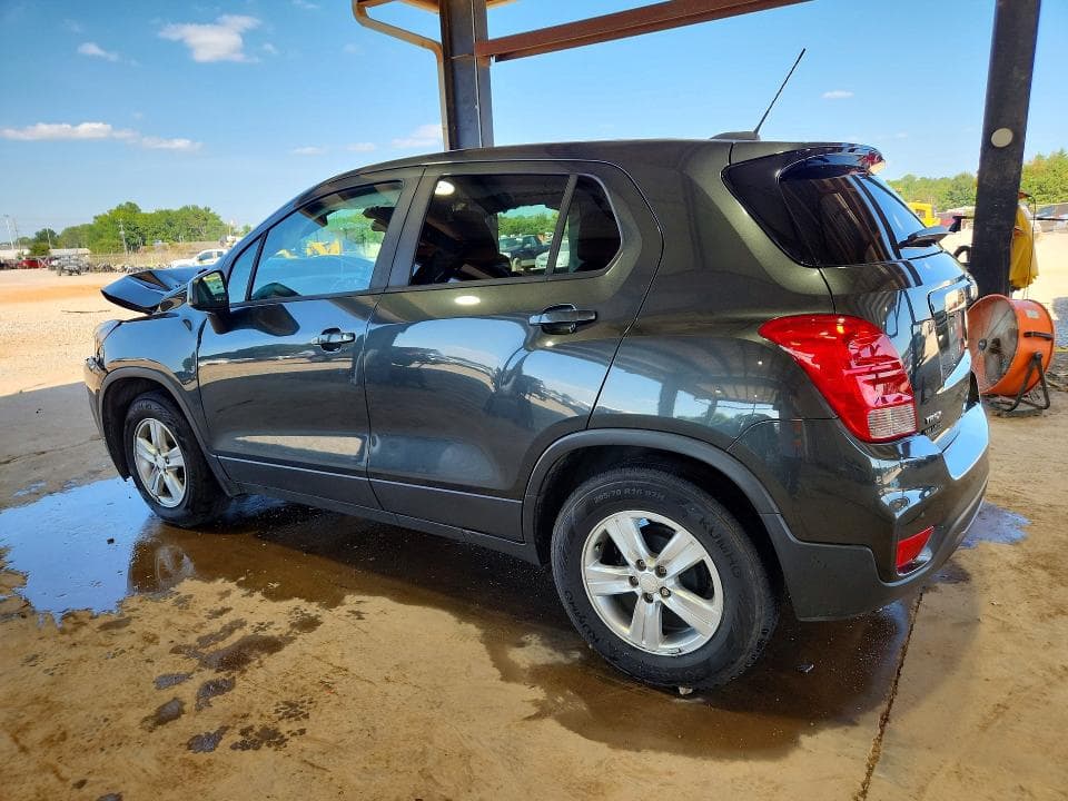 2020 CHEVROLET TRAX LS 2