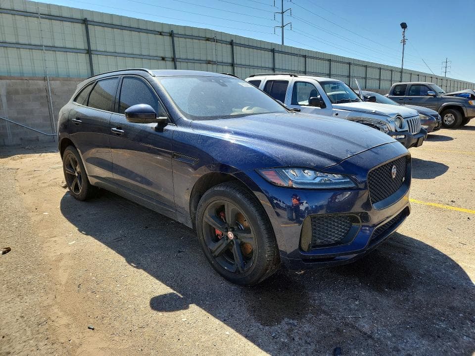 2017 JAGUAR F-PACE S 4