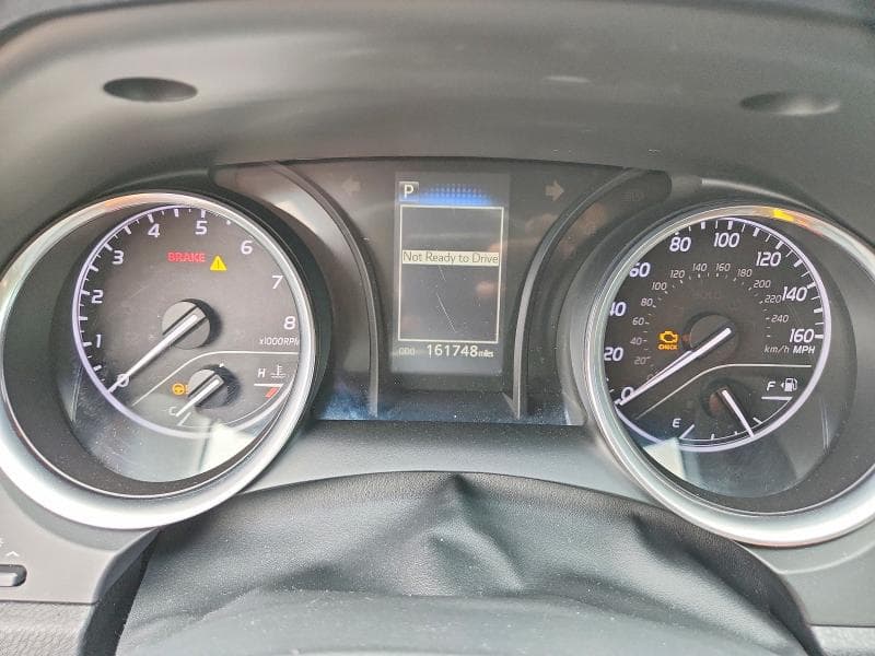 2018 TOYOTA CAMRY LE 9