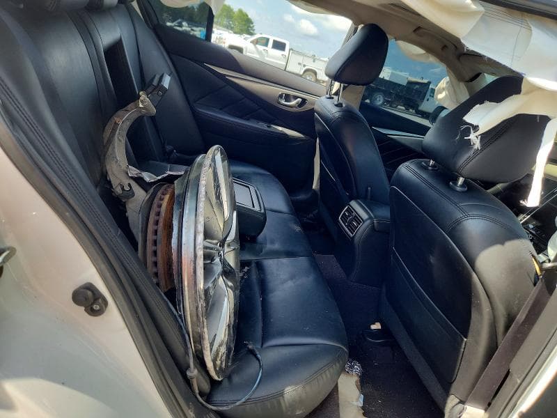 2021 INFINITI Q50 LUXE 10