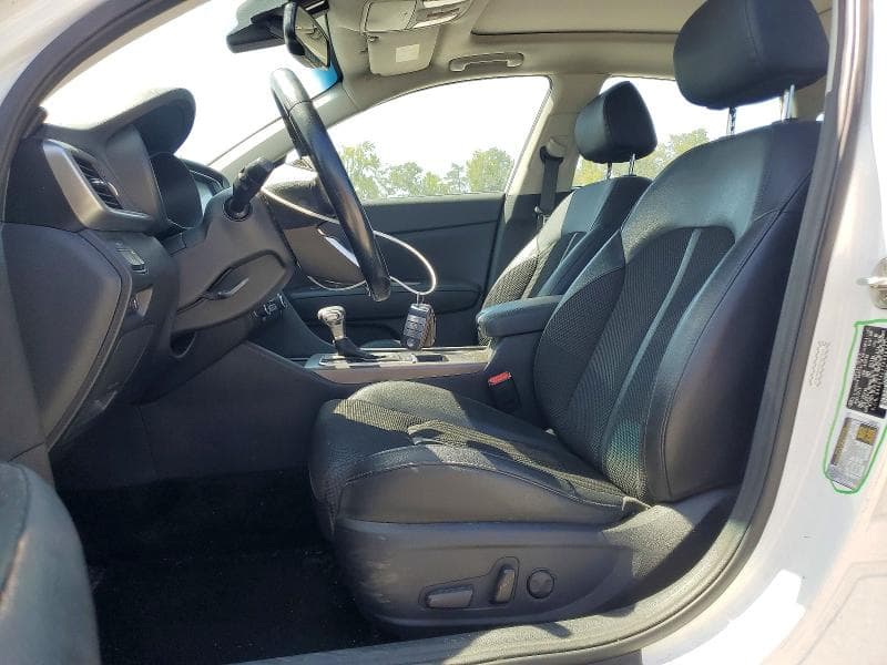 2019 KIA OPTIMA S 7