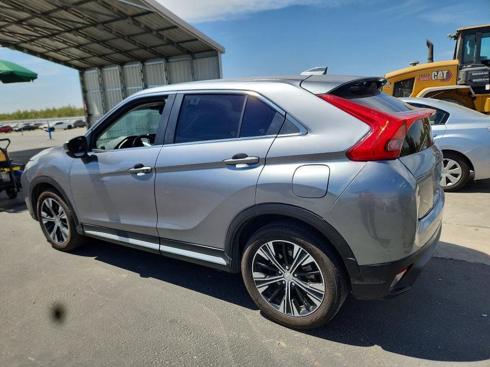 2020 MITSUBISHI ECLIPSE CROSS 2