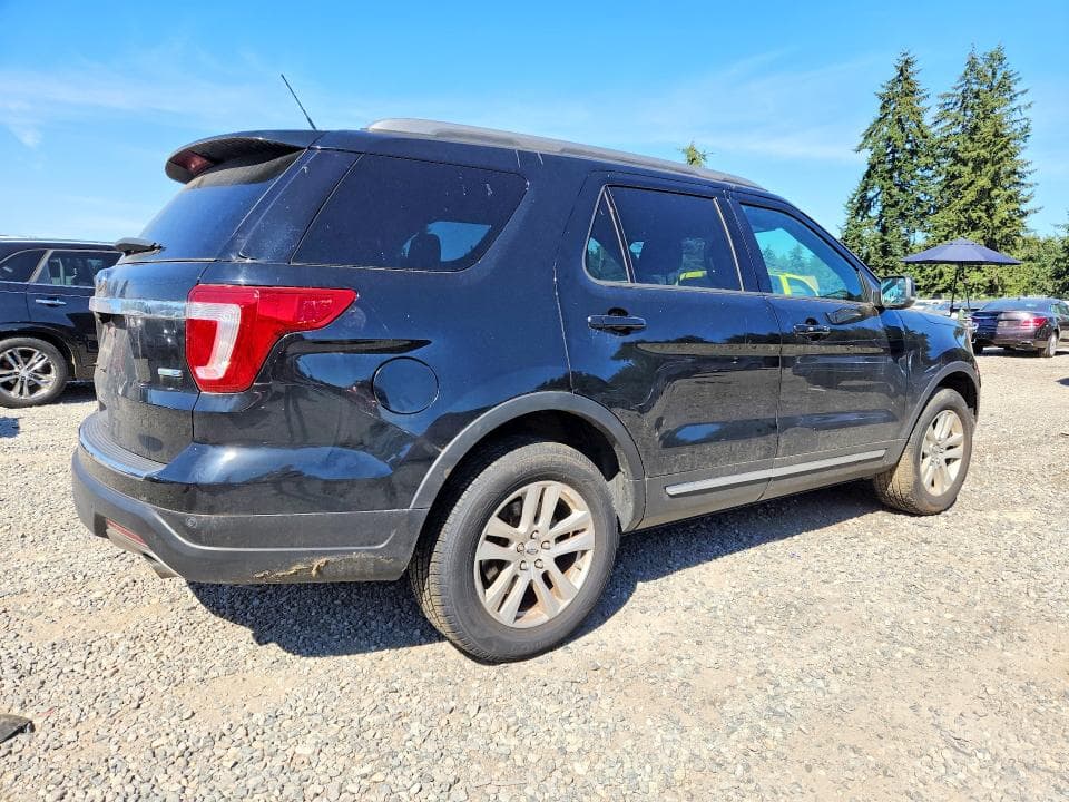 2018 FORD EXPLORER XLT 3
