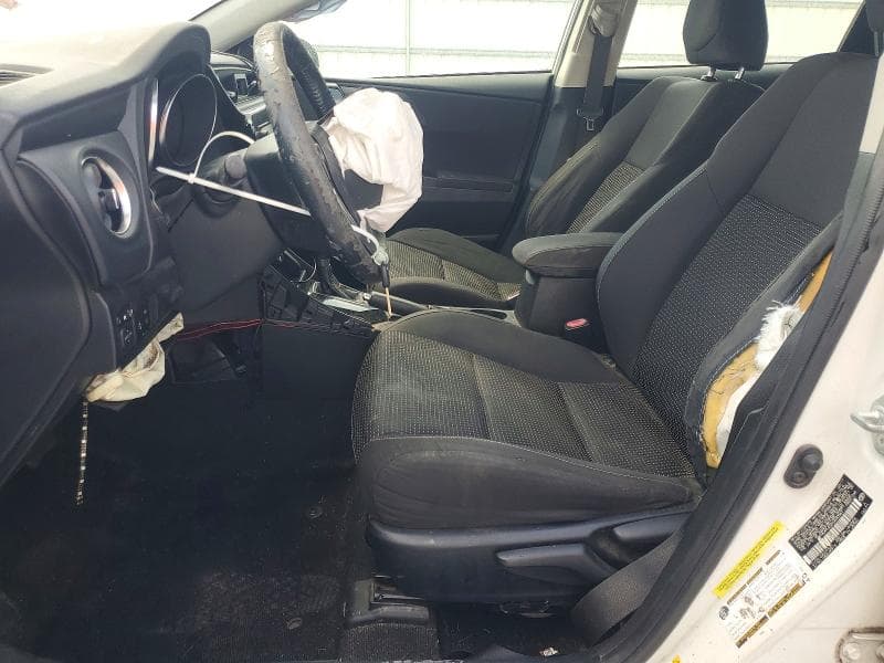 2017 TOYOTA COROLLA IM BASE 7