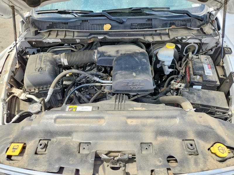 2022 RAM 1500 CLASSIC SLT 11