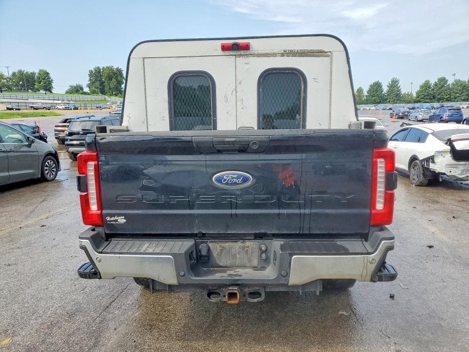 2023 FORD F350 SUPER DUTY 6