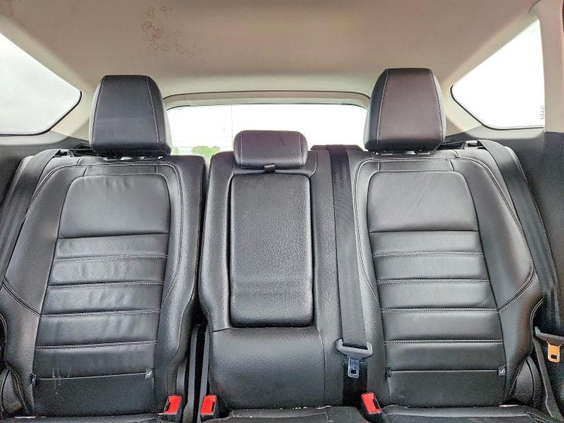 2017 FORD ESCAPE TITANIUM 10