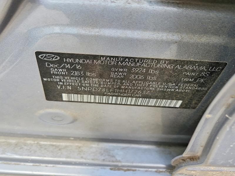 2017 HYUNDAI ELANTRA SE 13