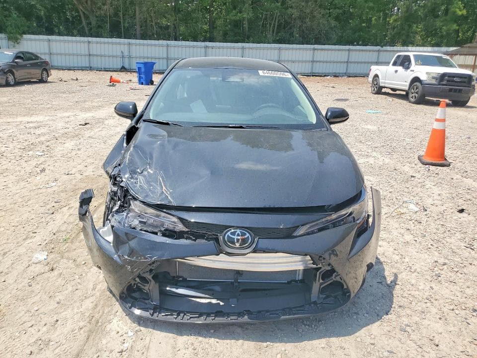 2026 TOYOTA COROLLA LE 5