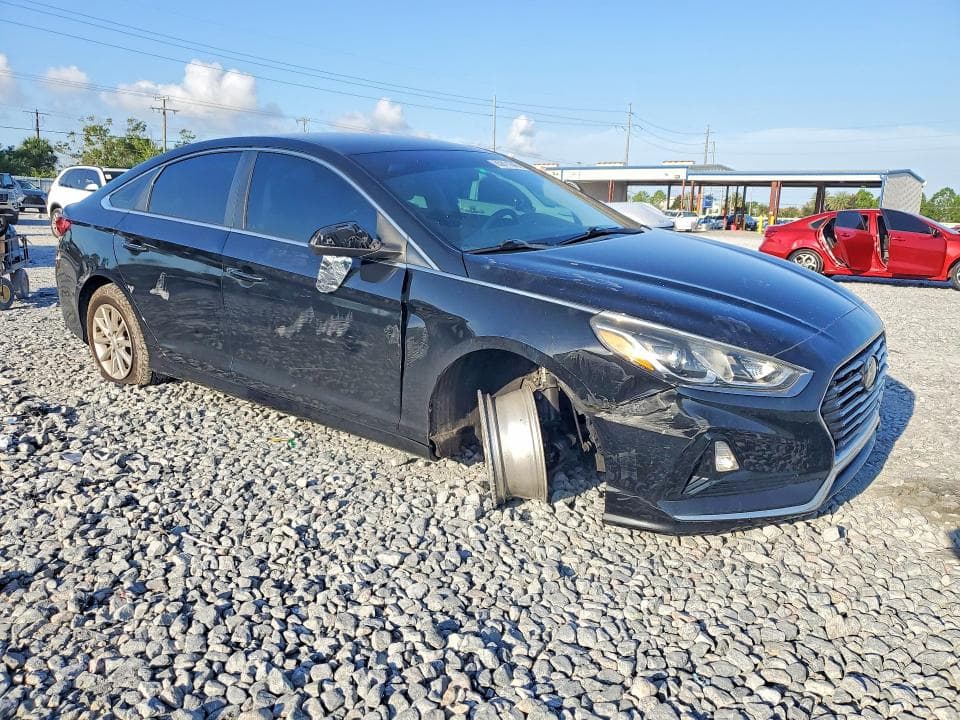 2019 HYUNDAI SONATA SE 4