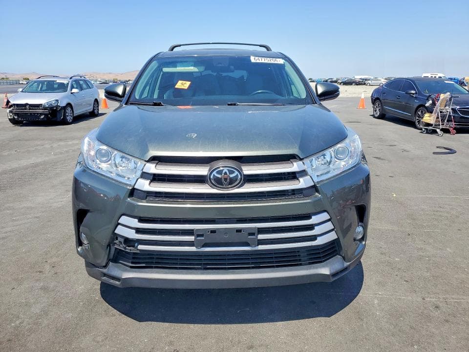 2019 TOYOTA HIGHLANDER LE PLUS 5