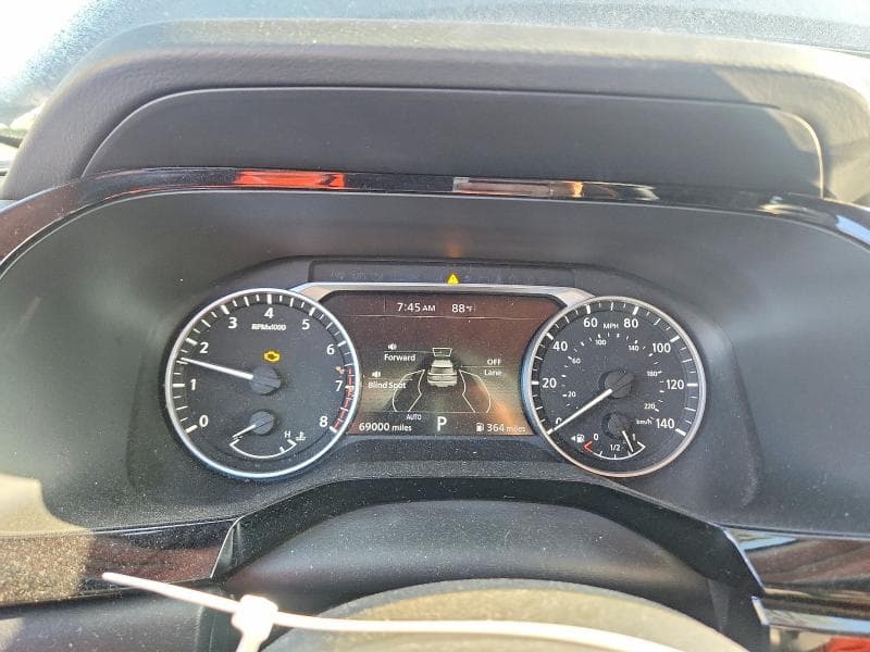 2022 NISSAN PATHFINDER SV 9