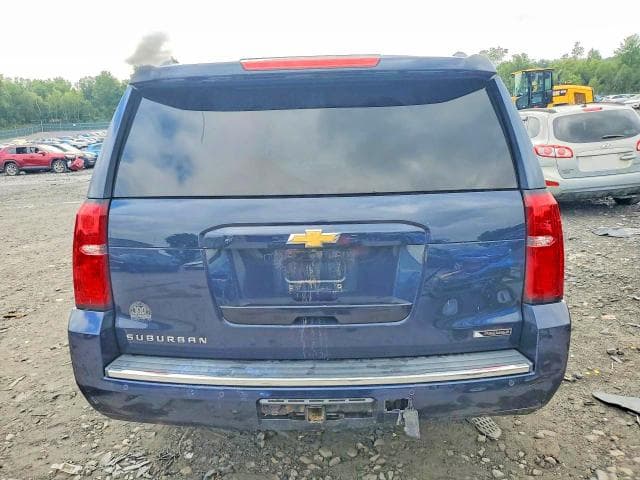 2017 CHEVROLET SUBURBAN K1500 PREMIER 6